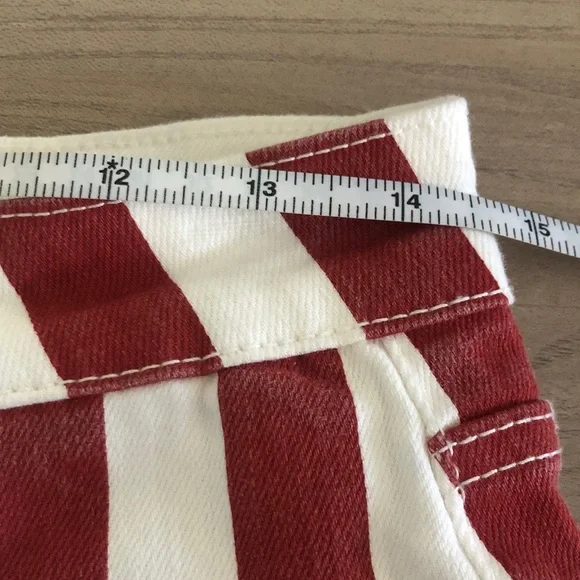 Judy Blue Star and Stripe raw hem  Denim Shorts L American Flag USA - Picture 9 of 9
